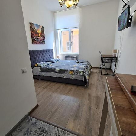 Студіо Личаківська 19 Lviv Bagian luar foto