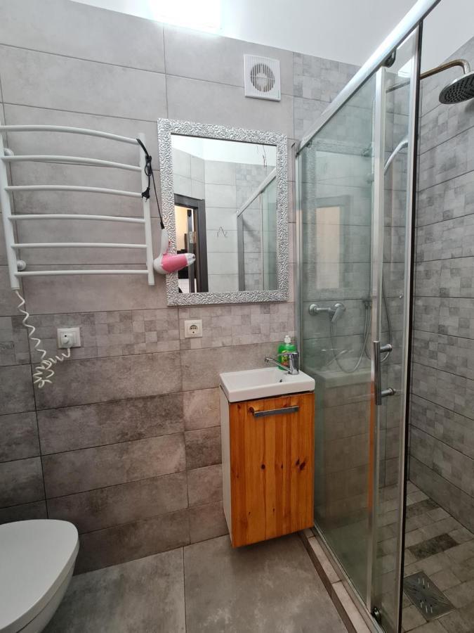Студіо Личаківська 19 Lviv Bagian luar foto