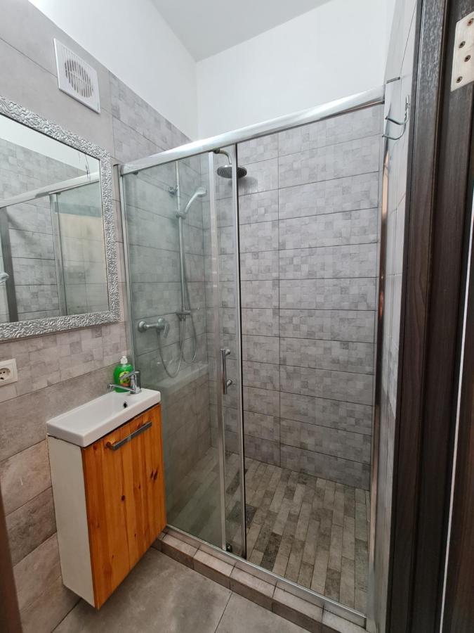 Студіо Личаківська 19 Lviv Bagian luar foto