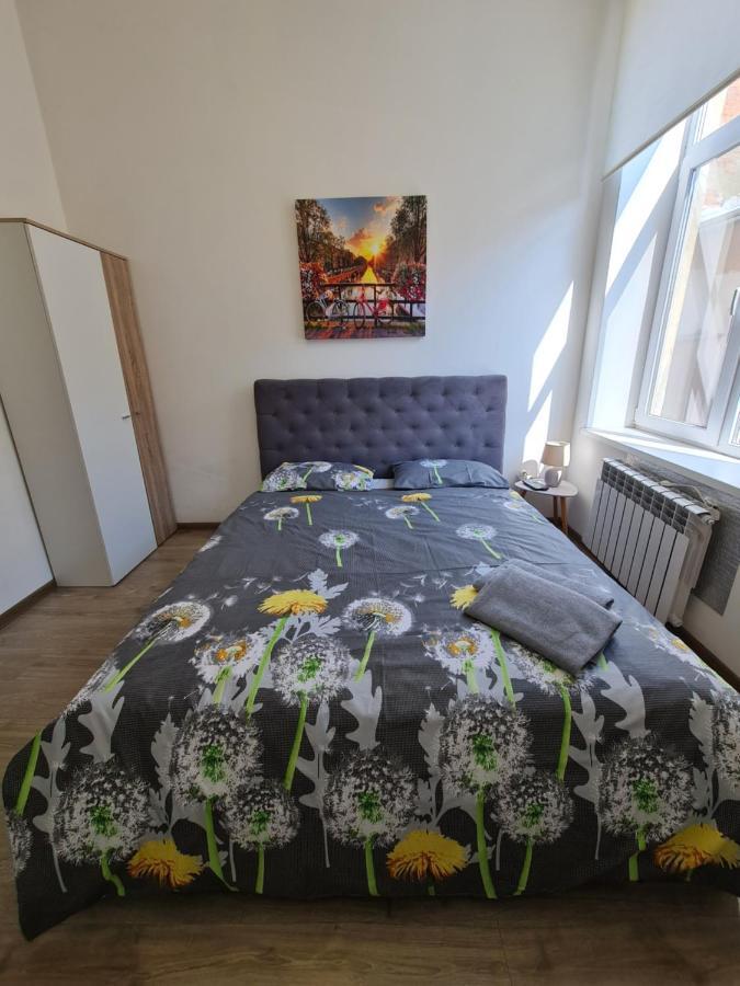 Студіо Личаківська 19 Lviv Bagian luar foto